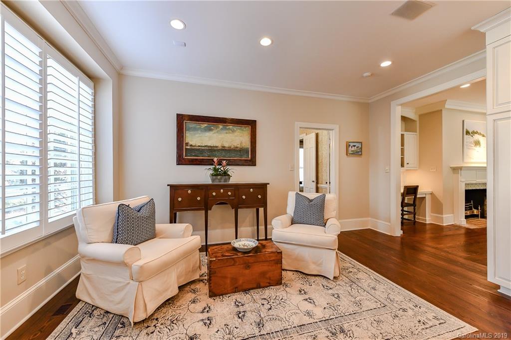 3908 Foxcroft Road Charlotte, NC 28211 - Photo 13 of 33 Gallery Image 13