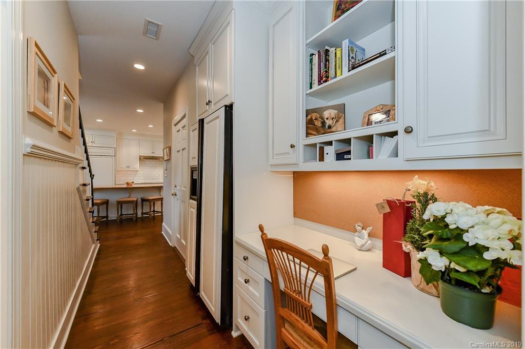3908 Foxcroft Road Charlotte, NC 28211 - Photo 14 of 33 Gallery Image 14