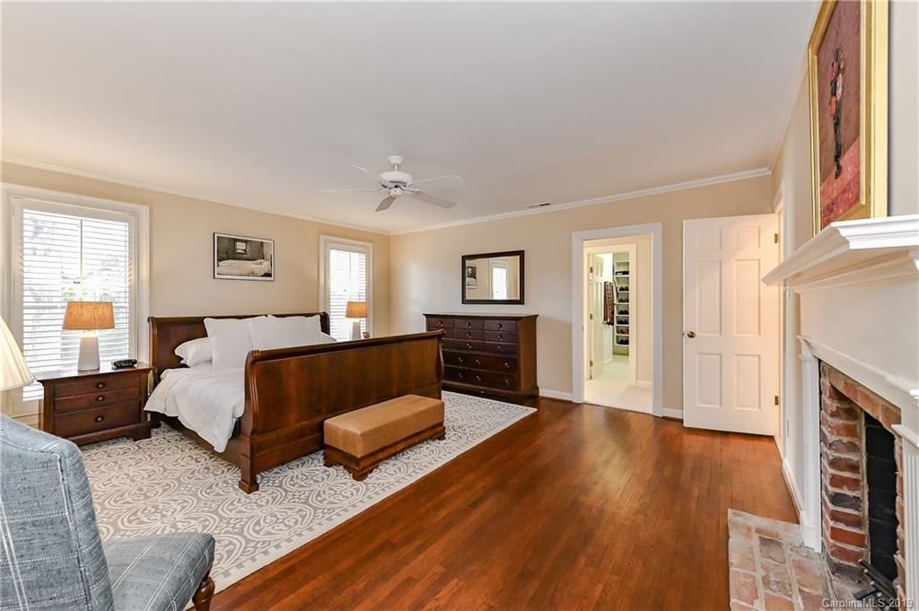 3908 Foxcroft Road Charlotte, NC 28211 - Photo 17 of 33 Gallery Image 17