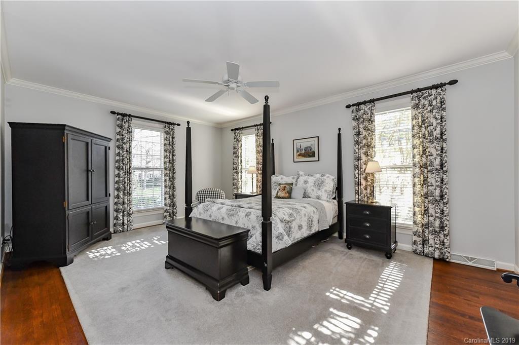 3908 Foxcroft Road Charlotte, NC 28211 - Photo 20 of 33 Gallery Image 20