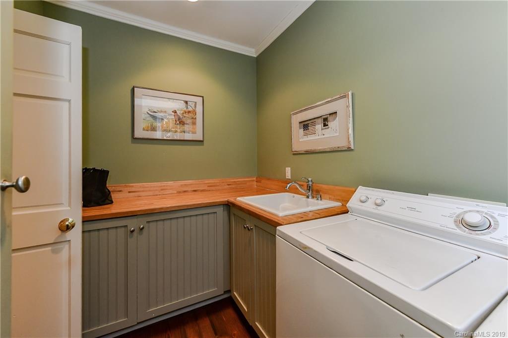 3908 Foxcroft Road Charlotte, NC 28211 - Photo 28 of 33 Gallery Image 28