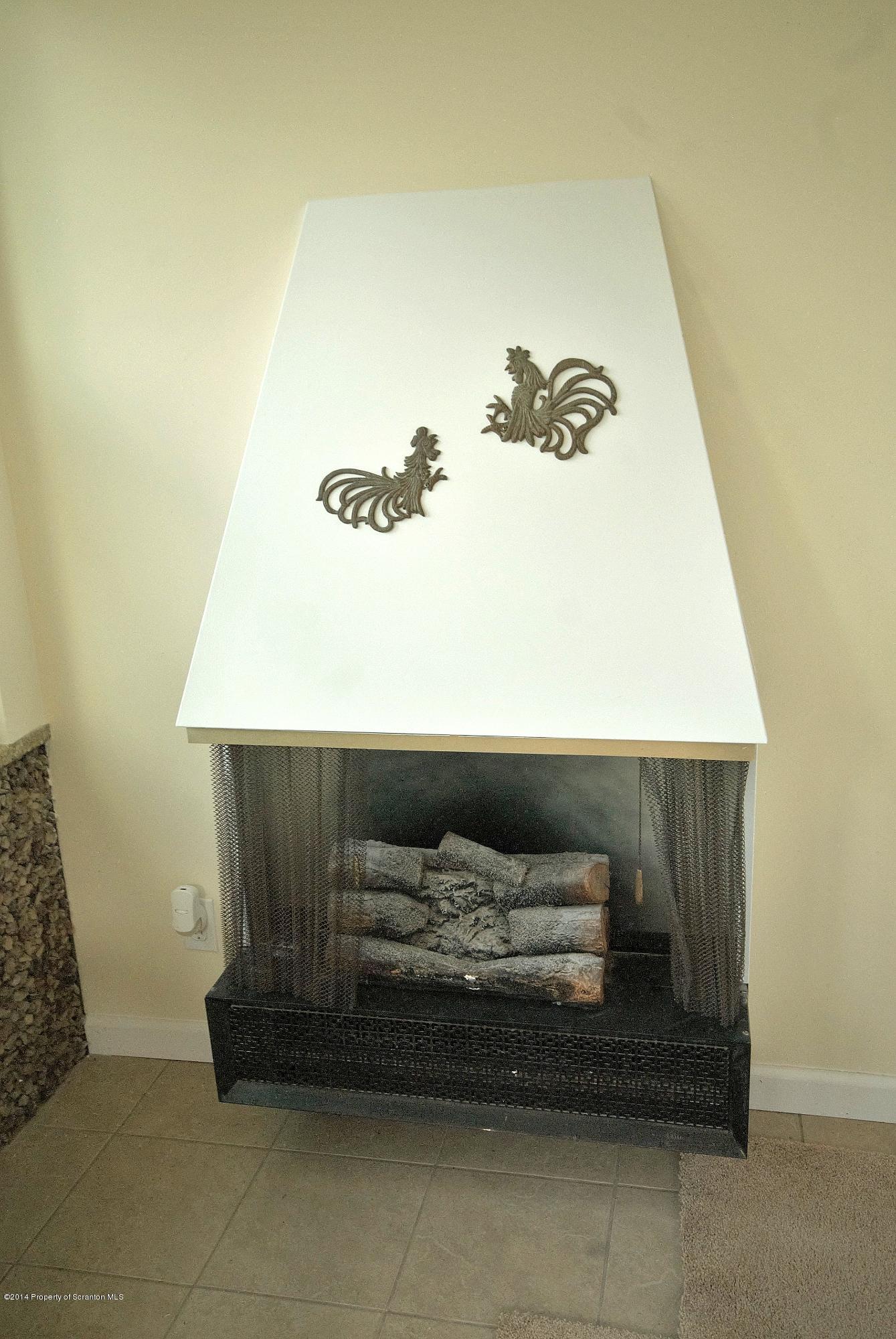 713 Gardner Road Moscow, PA 18444 - Photo 23 of 29 Gallery Image 23