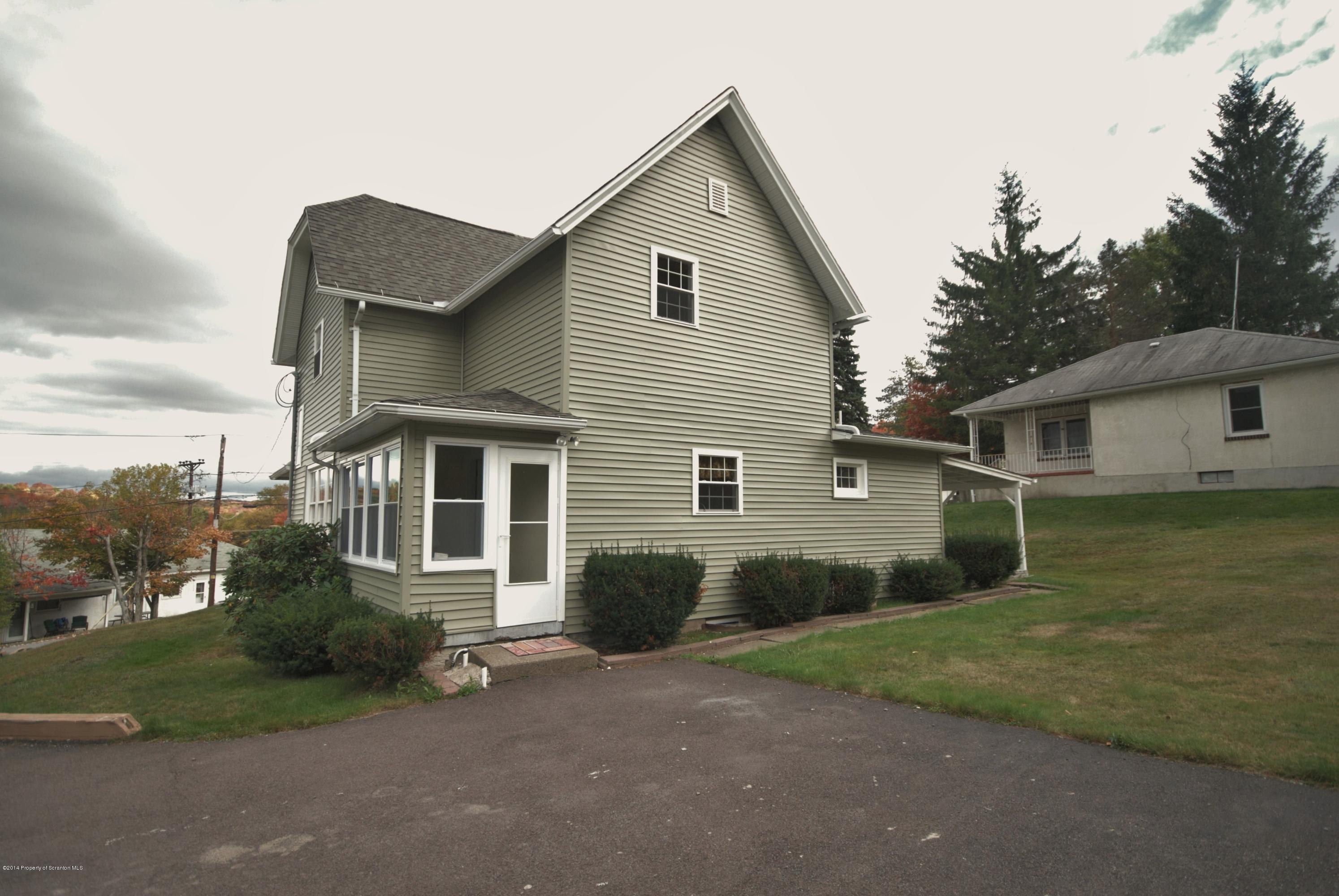 713 Gardner Road Moscow, PA 18444 - Photo 28 of 29 Gallery Image 28