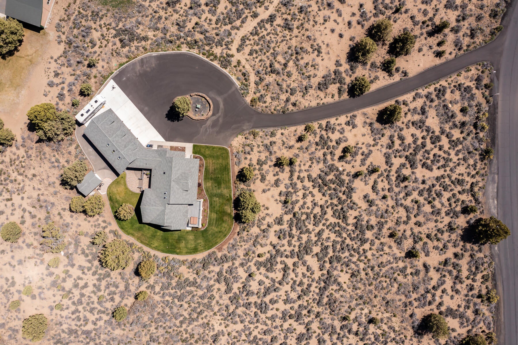 60850 Jennings Road Bend, OR 97702 - Photo 50 of 52 DJI_0208