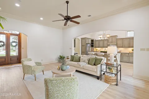 $383,000 | 102 Beethoven Drive, Broussard, LA 70592