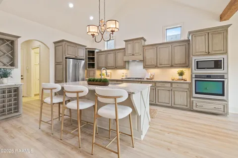 $383,000 | 102 Beethoven Drive, Broussard, LA 70592