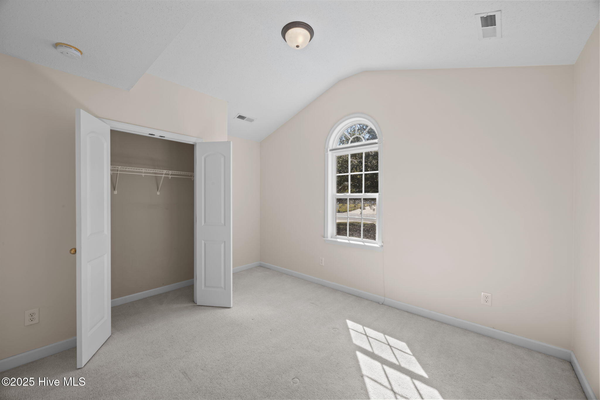 205 Fairmount Way New Bern, NC 28562 - Photo 10 of 53 10-web-or-mls-0C0A3186