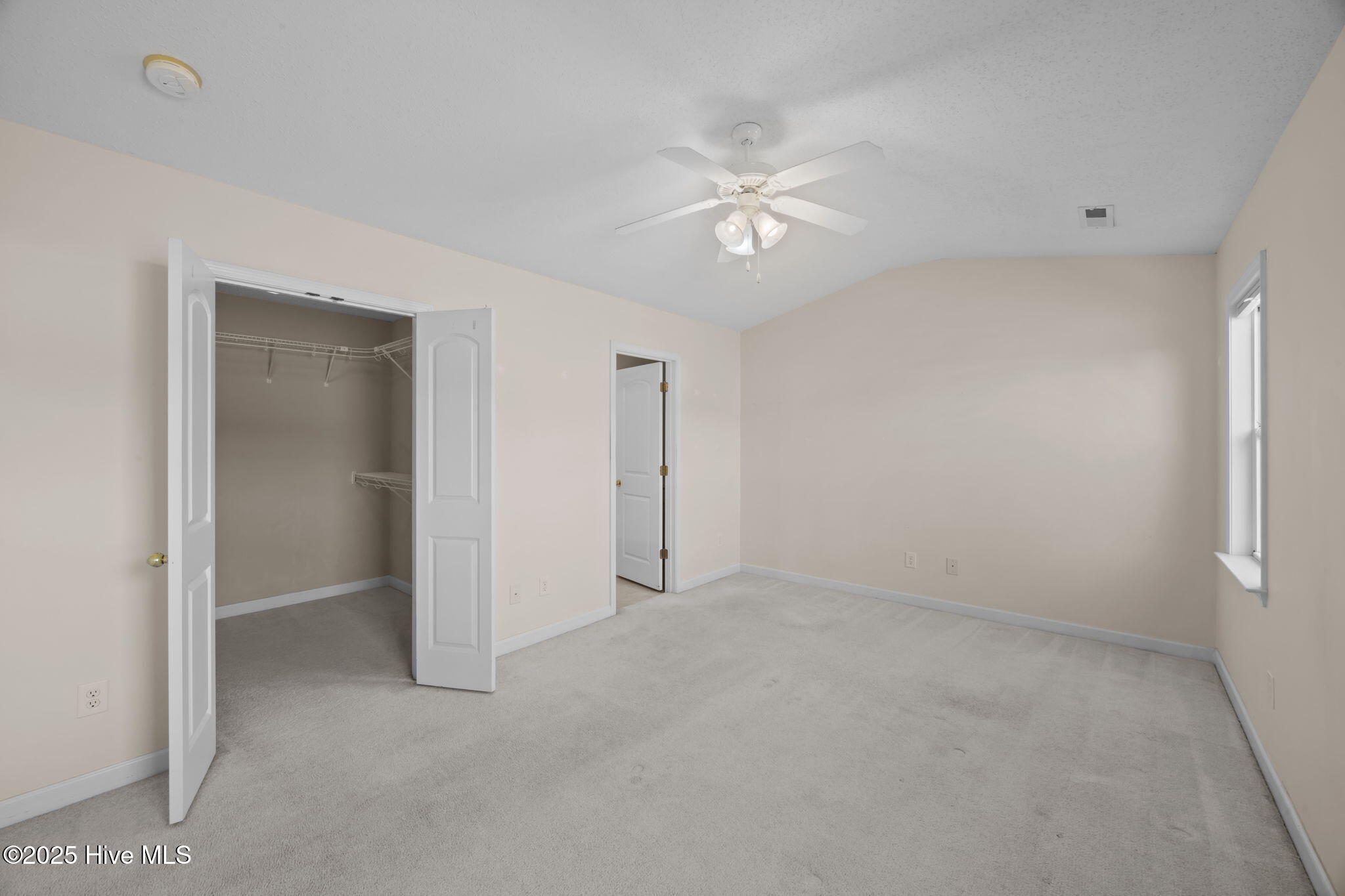 205 Fairmount Way New Bern, NC 28562 - Photo 22 of 53 22-web-or-mls-0C0A3226