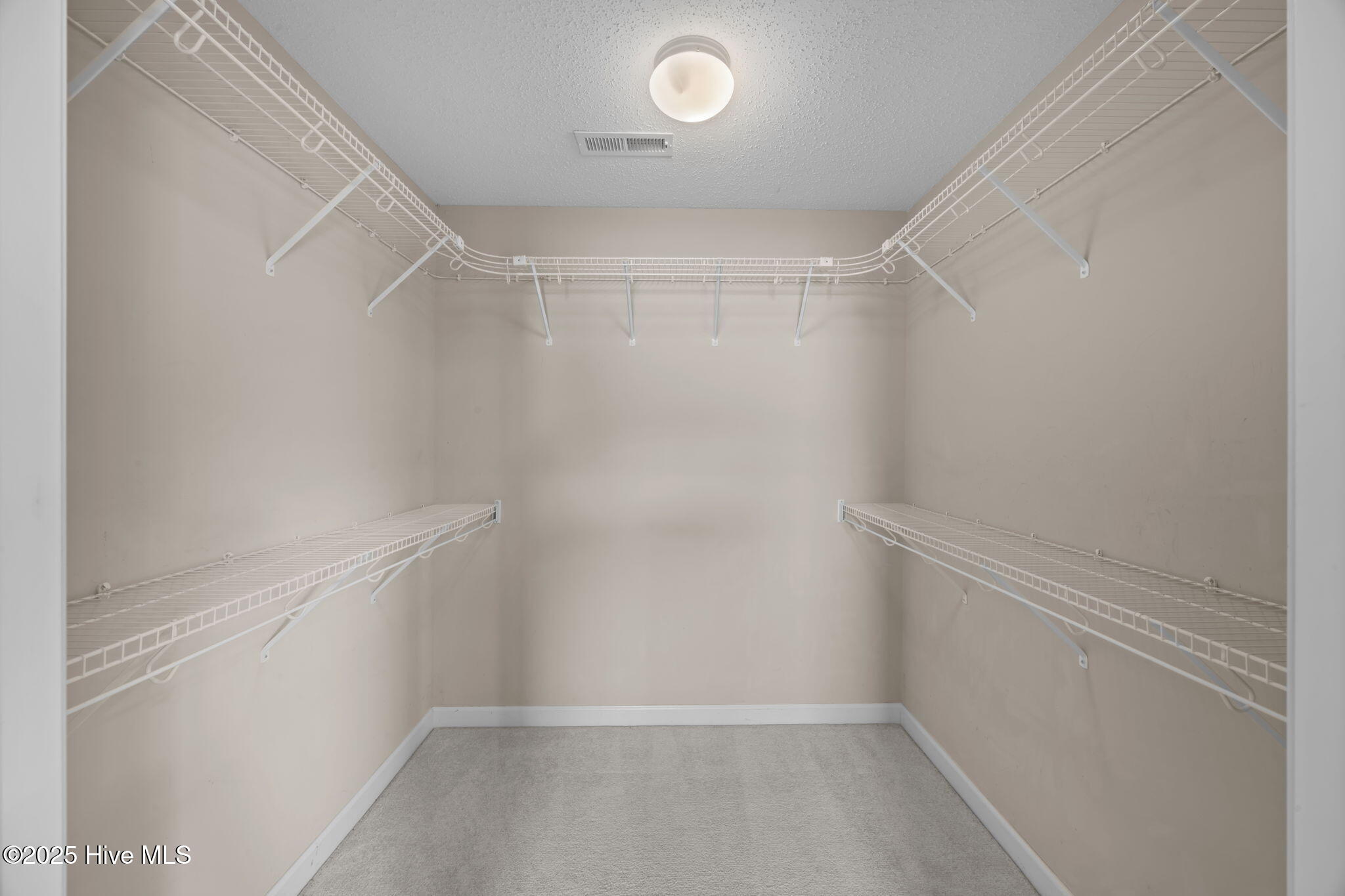 205 Fairmount Way New Bern, NC 28562 - Photo 27 of 53 27-web-or-mls-0C0A3244