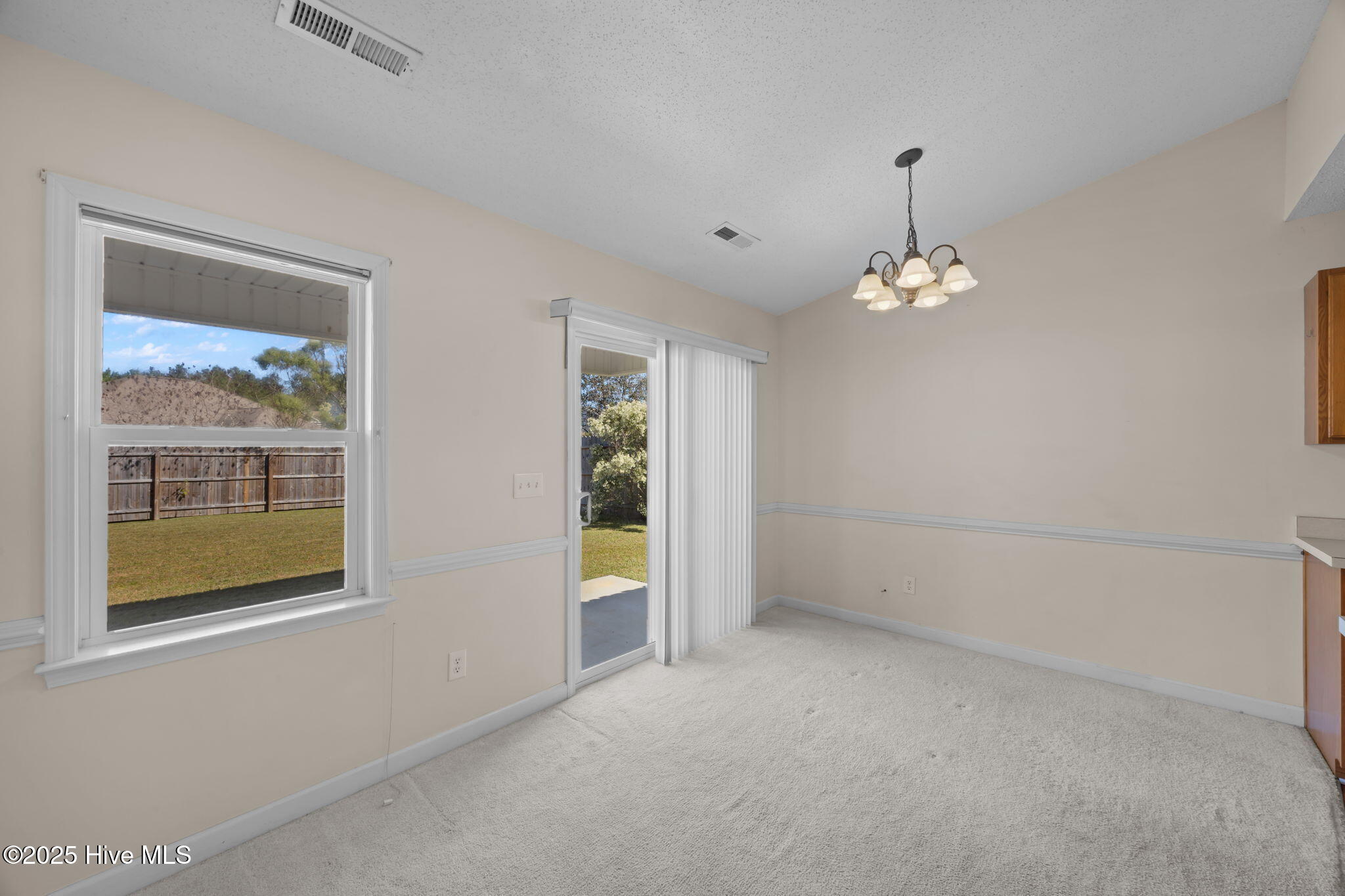 205 Fairmount Way New Bern, NC 28562 - Photo 28 of 53 28-web-or-mls-0C0A3247