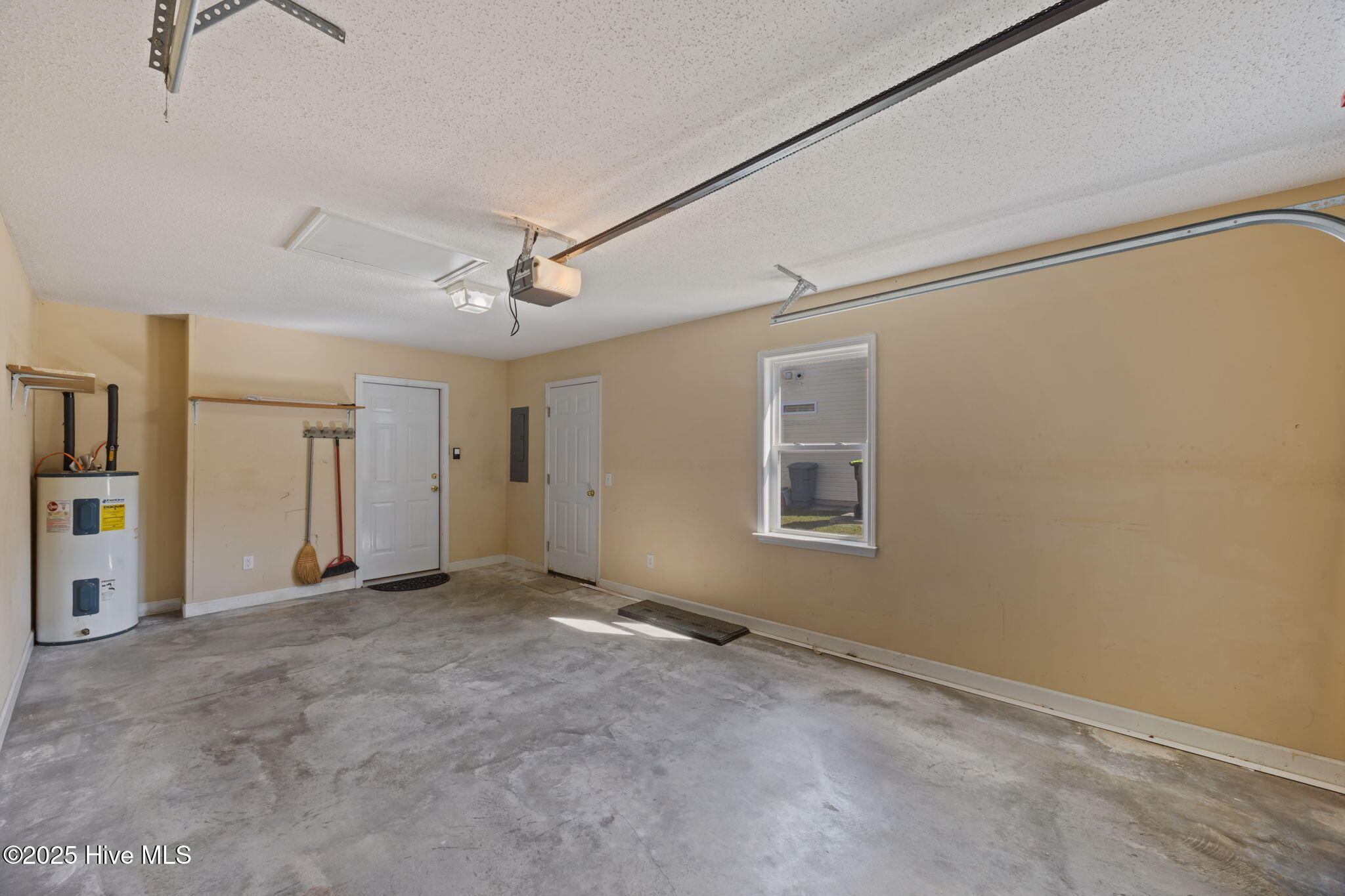 205 Fairmount Way New Bern, NC 28562 - Photo 35 of 53 35-web-or-mls-0C0A3273