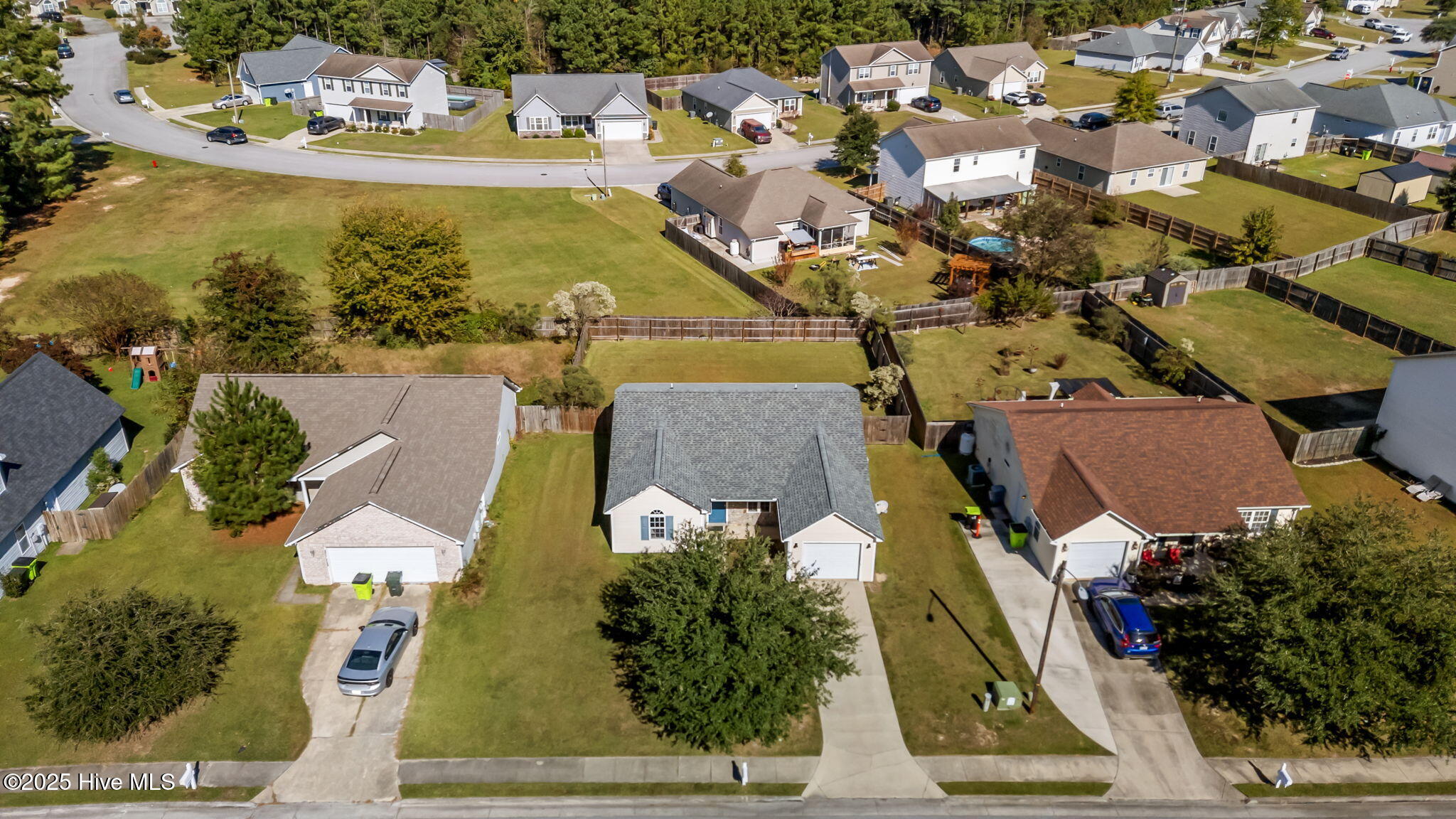 205 Fairmount Way New Bern, NC 28562 - Photo 50 of 53 50-web-or-mls-DJI_20251022140751_0007_D