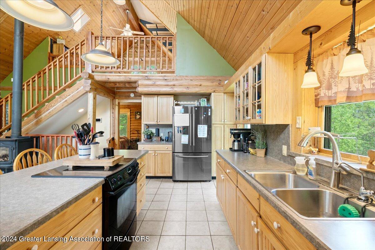 5600 Jefferson Road Clarklake, MI 49234 - Photo 9 of 54 21-Media Jett-18