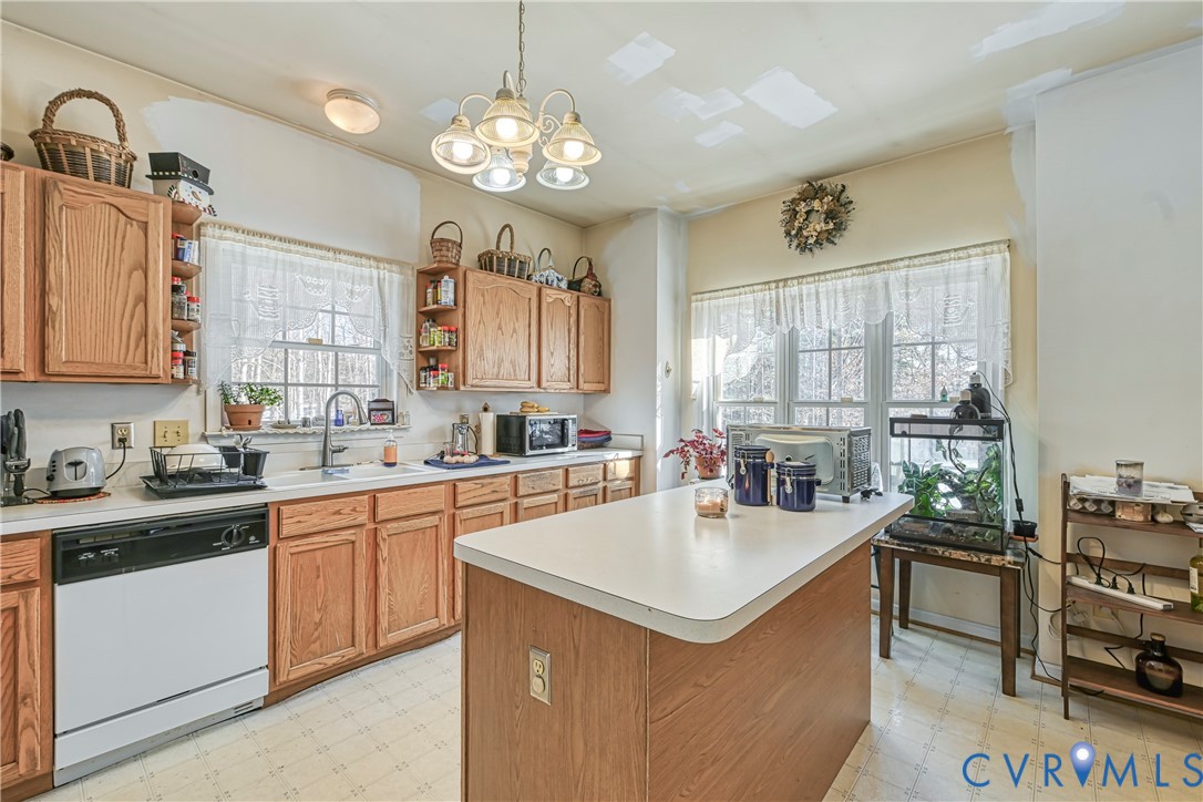 441 Hartwood Road Fredericksburg, VA 22406 - Photo 15 of 39