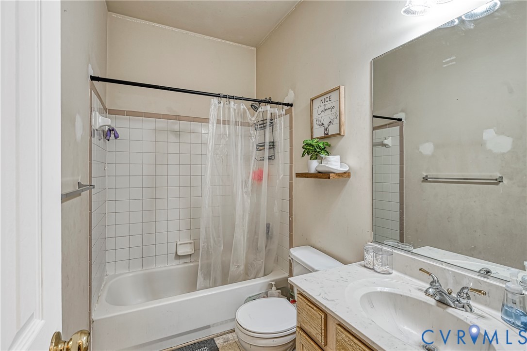 441 Hartwood Road Fredericksburg, VA 22406 - Photo 6 of 39