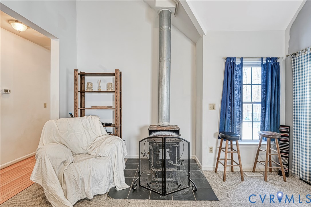 441 Hartwood Road Fredericksburg, VA 22406 - Photo 8 of 39