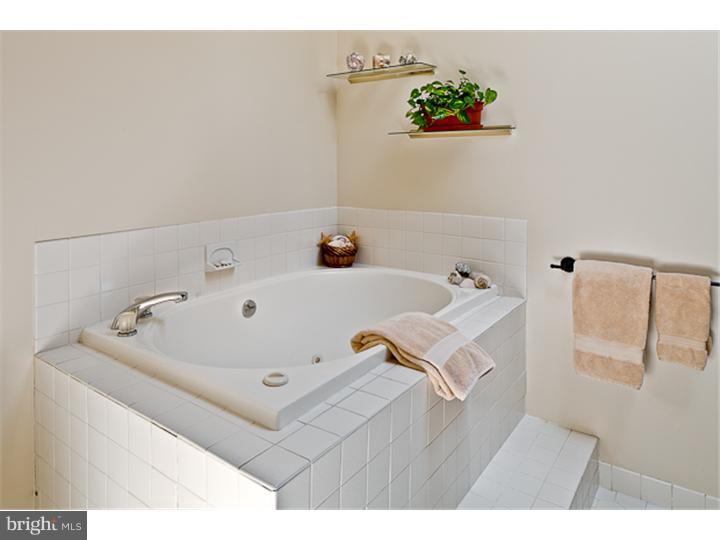 7 B Wynmoor Road Media, PA 19063 - Photo 11 of 17 Gallery Image 11