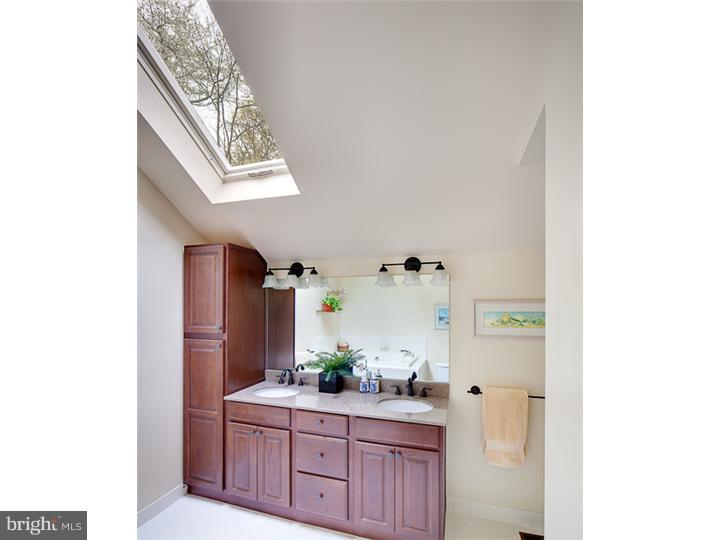 7 B Wynmoor Road Media, PA 19063 - Photo 12 of 17 Gallery Image 12