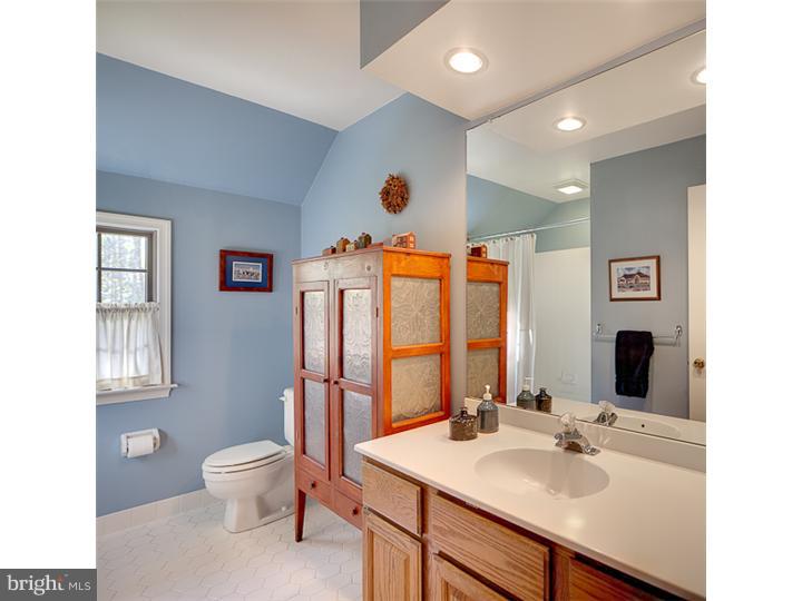 7 B Wynmoor Road Media, PA 19063 - Photo 10 of 17 Gallery Image 10