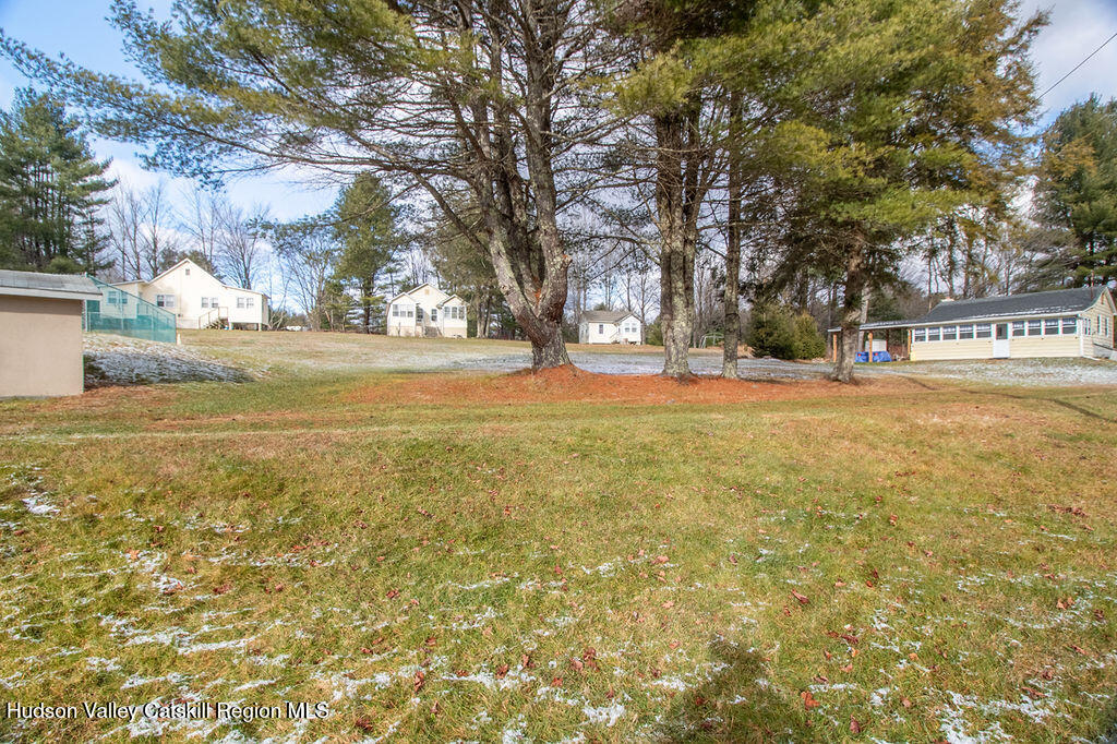 224 Camp Road Ellenville, NY 12428 - Photo 5 of 50