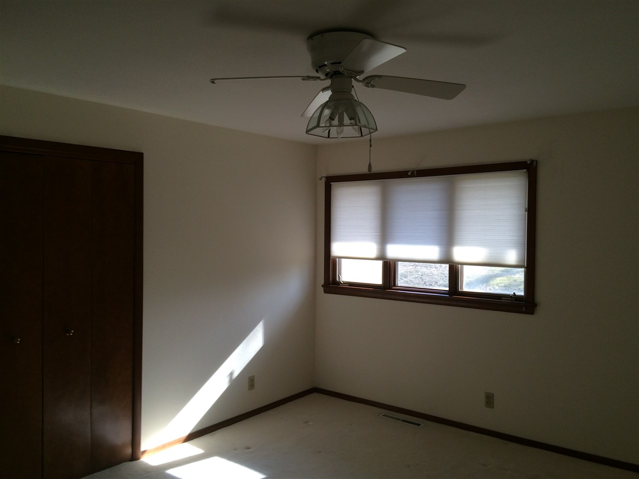 1006 Kingsbury Road Washington, IL 61571 - Photo 23 of 24 Gallery Image 23