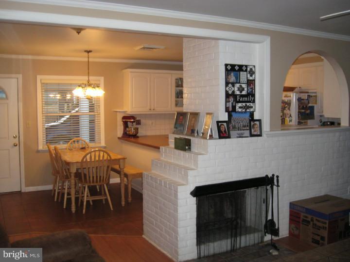 25 Vineyard Road Levittown, PA 19057 - Photo 6 of 17 Fireplace