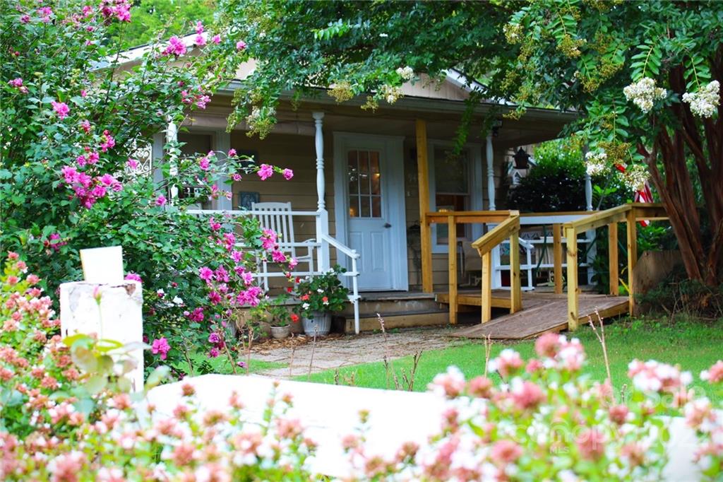 944 Pine Mountain Road Hudson, NC 28638 - Photo 1 of 38 Gallery Image 1