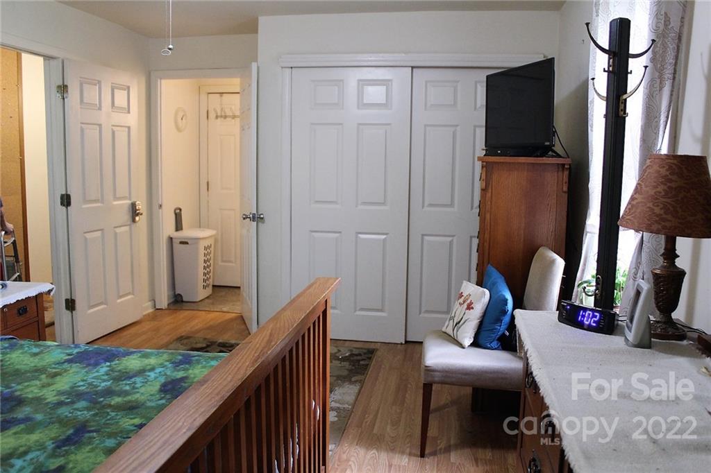944 Pine Mountain Road Hudson, NC 28638 - Photo 18 of 38 Gallery Image 18