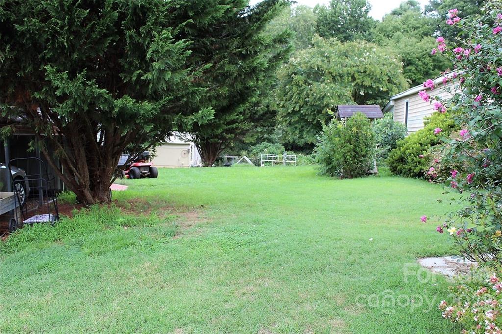 944 Pine Mountain Road Hudson, NC 28638 - Photo 30 of 38 Gallery Image 30