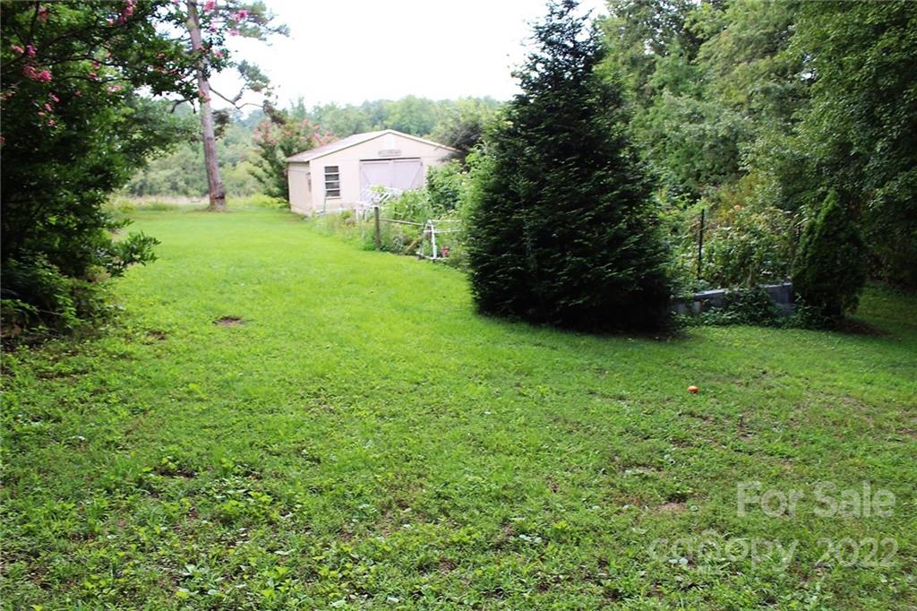 944 Pine Mountain Road Hudson, NC 28638 - Photo 33 of 38 Gallery Image 33