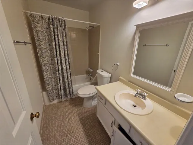 $2,695 | 8 Old Decatur Circle, Decatur, GA 30030