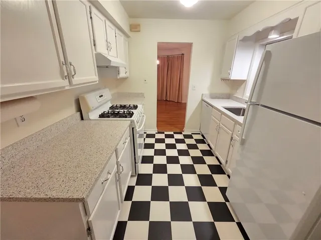 $2,495 | 8 Old Decatur Circle, Decatur, GA 30030