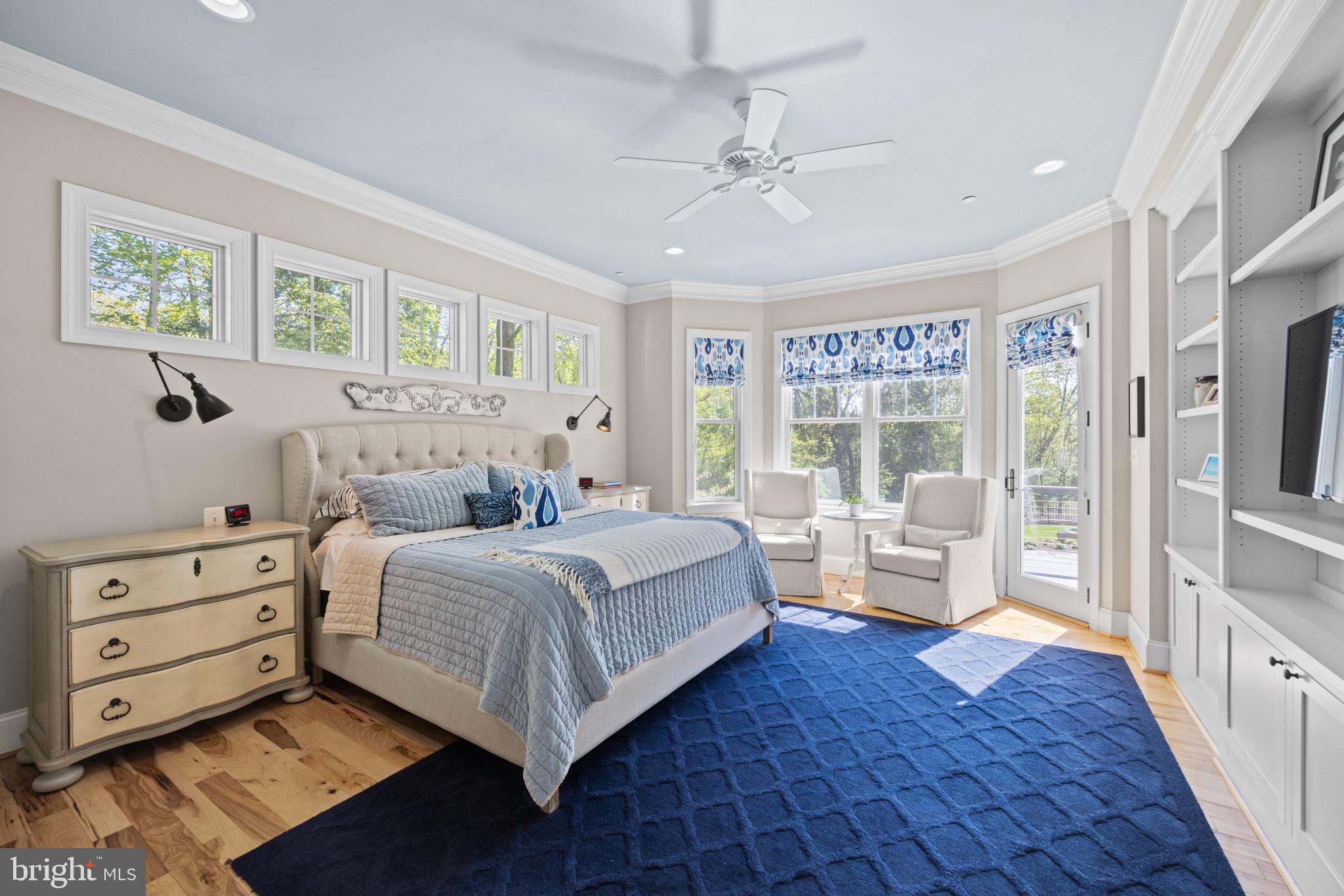 71 Wallace Manor Road Edgewater, MD 21037 - Photo 19 of 49 Primary bedroom with deck access and pool view