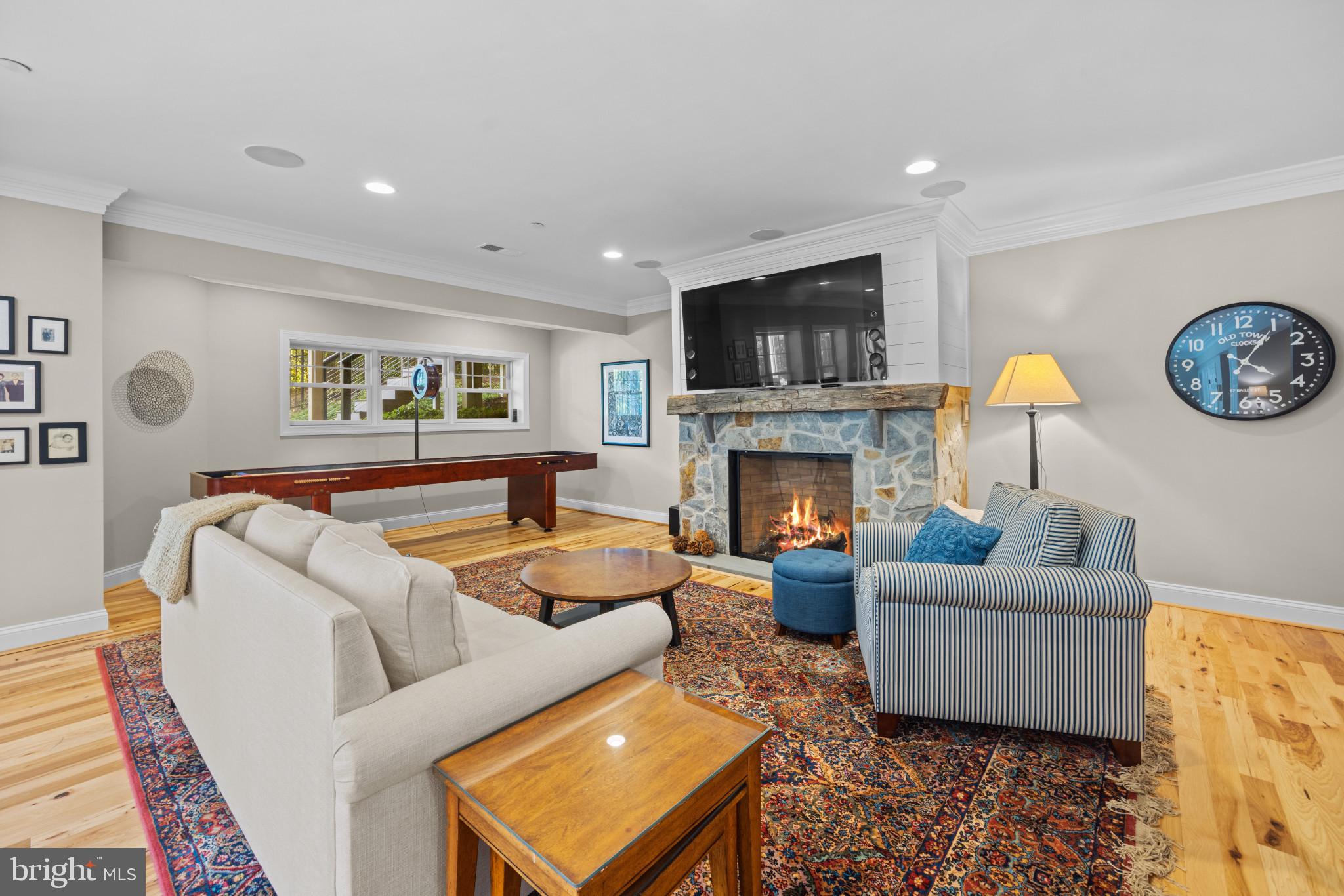 71 Wallace Manor Road Edgewater, MD 21037 - Photo 33 of 49 Family room with fireplace