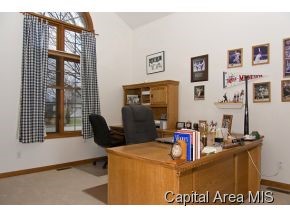18 Briarwood Lane Rochester, IL 62563 - Photo 3 of 23 Gallery Image 3