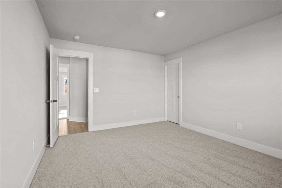 305 Pagosa Court Seneca, SC 29678 - Photo 27 of 42