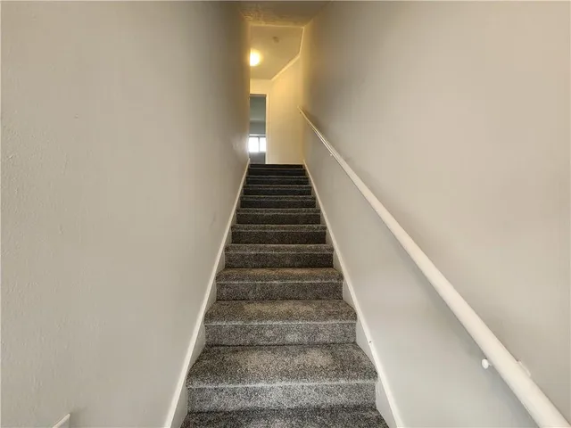 $1,495 | 120 Biscayne Drive Northwest, Unit C5, Atlanta, GA 30309