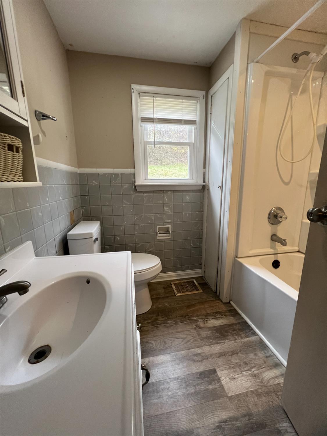 14100 Red Bridge Road Aurora, IN 47001 - Photo 6 of 11