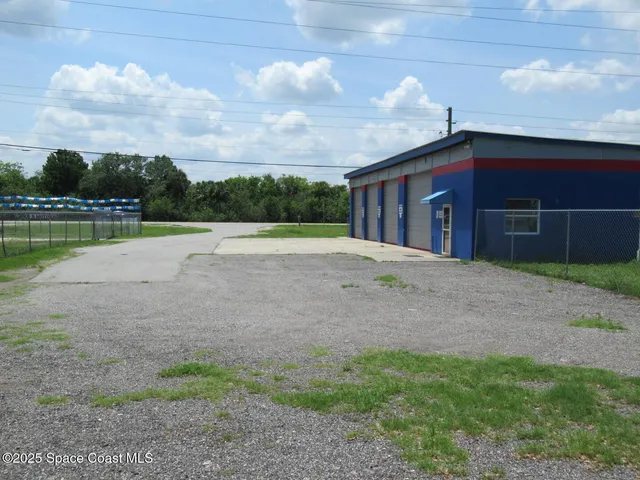 $2,000,000 | 4505 South Street, Titusville, FL 32780