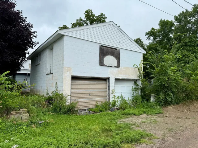 $66,000 | 110 East Flynn Street, Redwood Falls, MN 56283