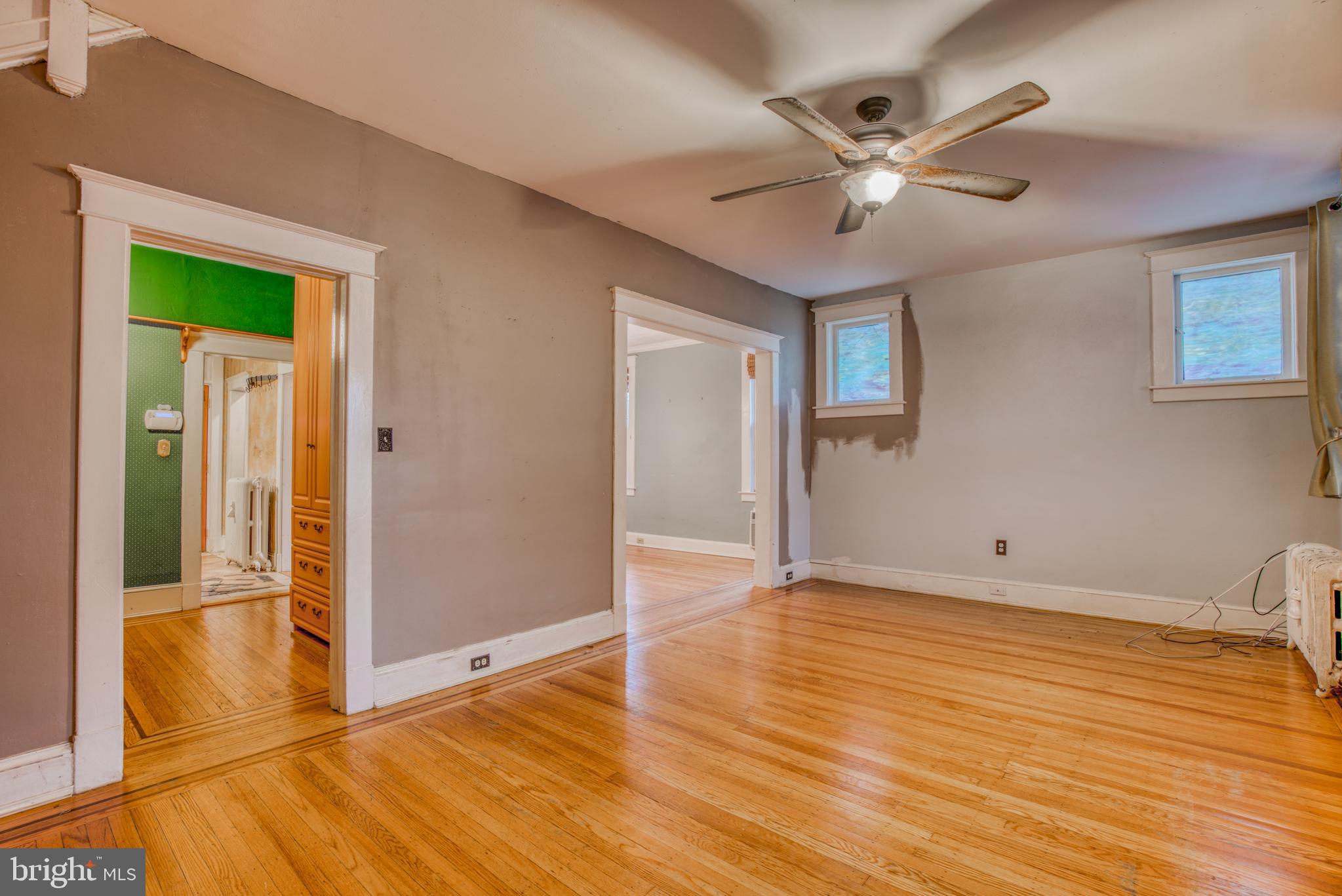 5308 Wendley Road Baltimore, MD 21229 - Photo 8 of 51