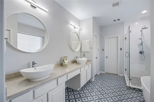 a view of hallway with chandelier