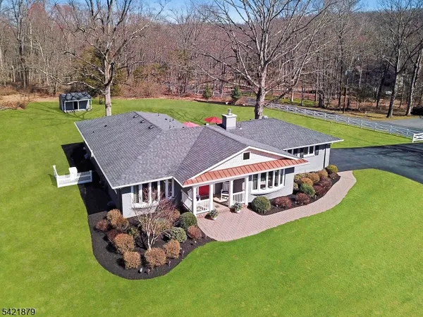 $949,000 | 13 Laurel Place, Chester, NJ 07930