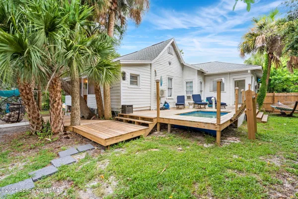 $1,650 | 1365 Pineapple Avenue, Unit N, Melbourne, FL 32935