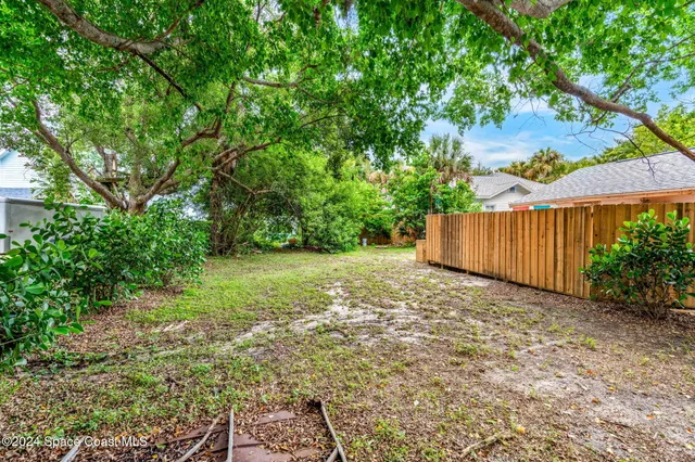 $1,650 | 1365 Pineapple Avenue, Unit N, Melbourne, FL 32935