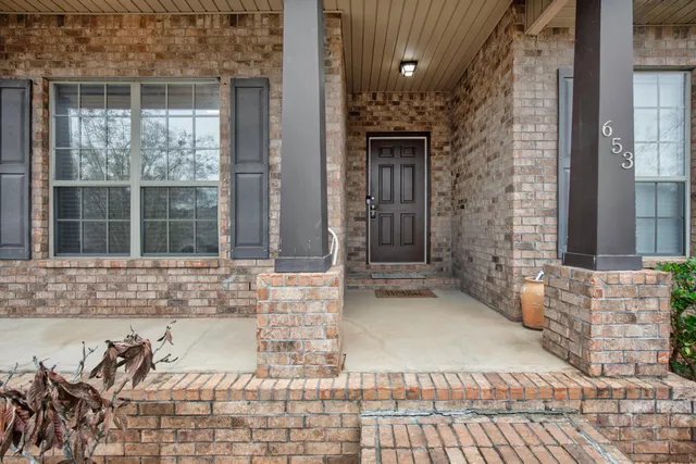 a view of entrance door of the house
