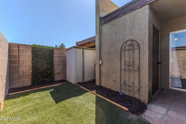 $320,000 | 1867 East Kirkland Lane, Tempe, AZ 85288