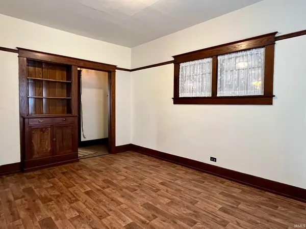 $190,000 | 630 West Main Street, Peru, IN 46970