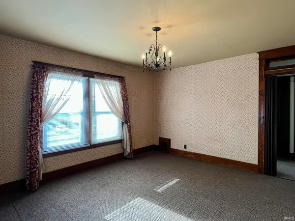 $190,000 | 630 West Main Street, Peru, IN 46970