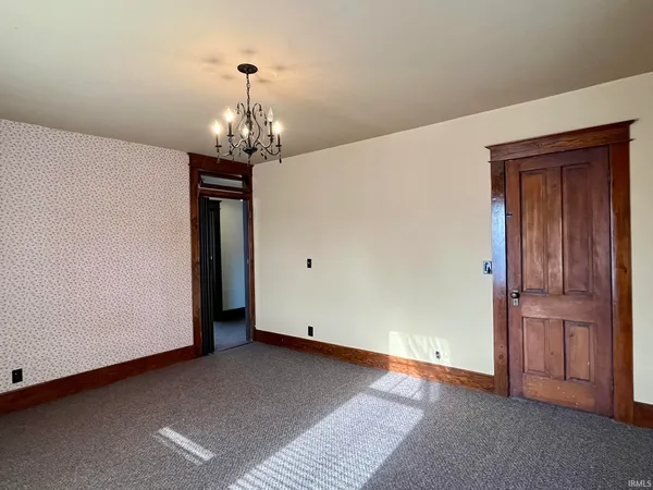 $190,000 | 630 West Main Street, Peru, IN 46970